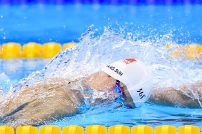 乐动·LDSports(中国)体育官网-梅西的影子与C9的曙光，新星以防守惊艳世界，未来已然启程